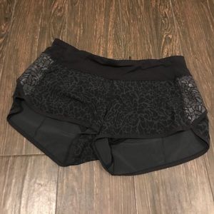 Lululemon BLK embossed floral print Speed Shorts